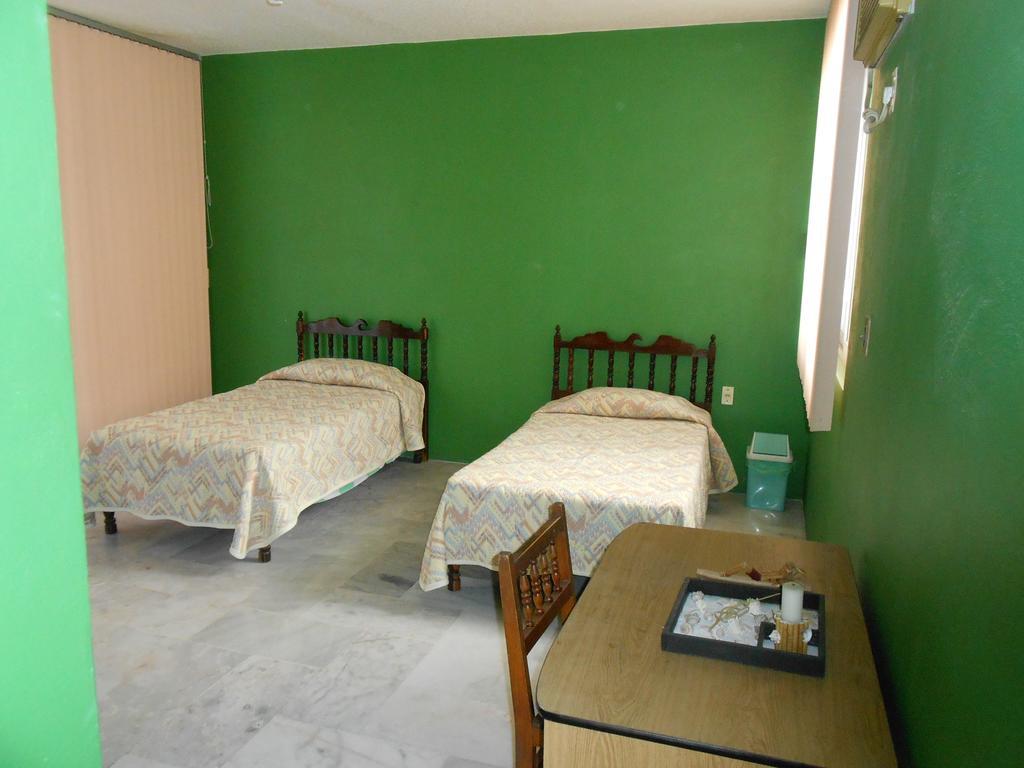 B&B Roca Sola Acapulco Room photo